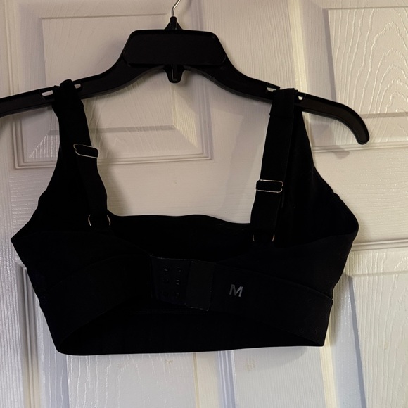 Women's Monday body (From Monday Swimwear) sports bra black medium,The Devin Bra - Picture 2 of 3